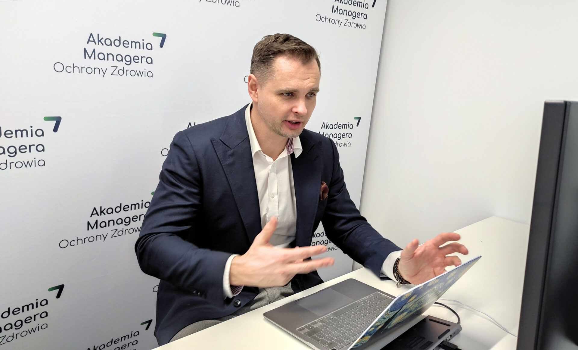 Podsumowanie IV Wirtualnej Konferencji Akademia Managera Ochrony Zdrowia