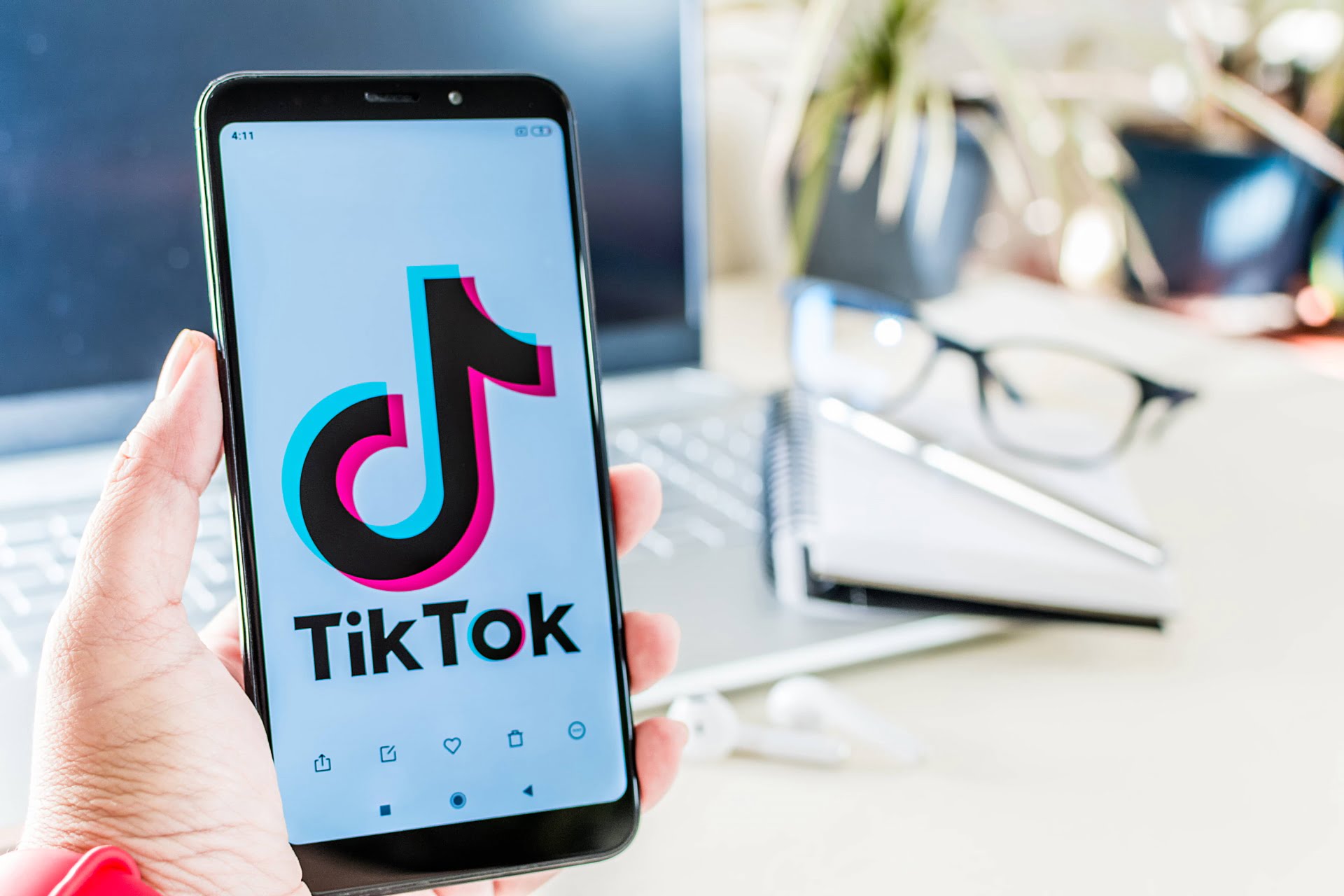 Jak wykorzystać Tik Toka i Instagrama do promocji placówki medycznej? Część 1: Teoria