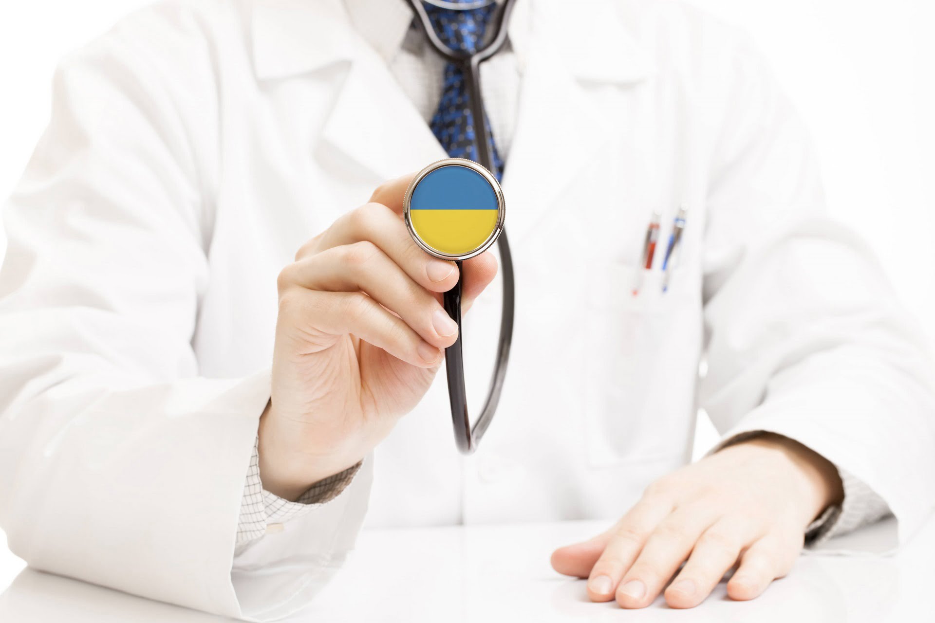 Fakty i mity dotyczące zatrudnienia medyków spoza UE